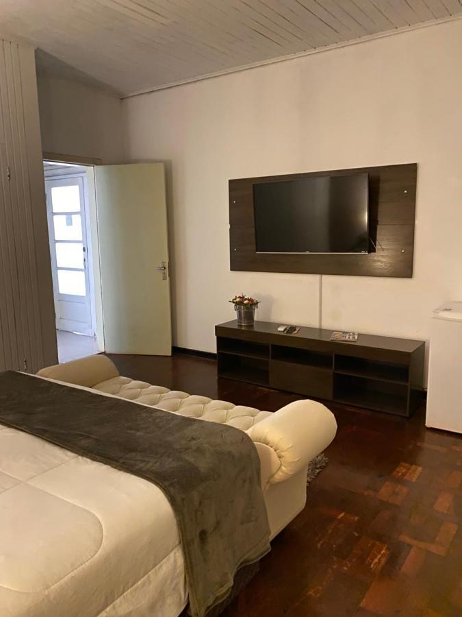 Hotel Pousada La Vierro Ponta Grossa  Bagian luar foto