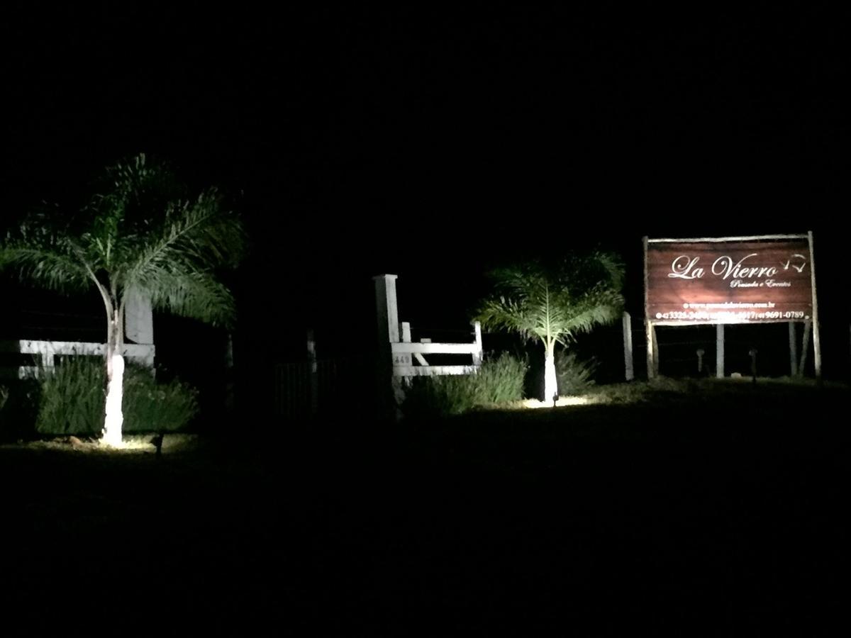 Hotel Pousada La Vierro Ponta Grossa  Bagian luar foto